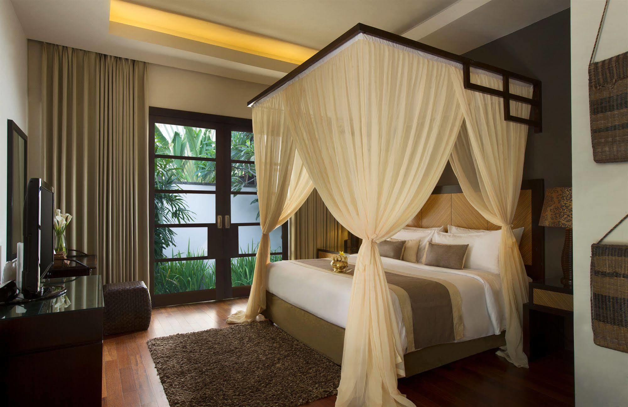 Alaya Dedaun Kuta Villa Legian Dış mekan fotoğraf